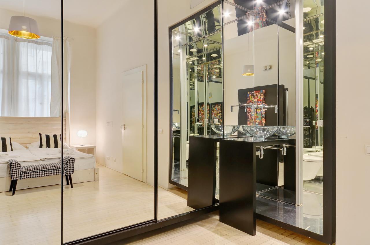 Historic Centre Apartments VI プラハ エクステリア 写真